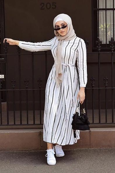No-Frills Muslim Maxi Dresses for Casual Days