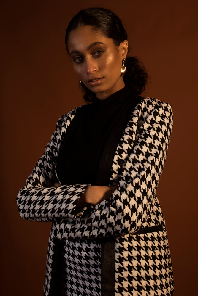 Modest Houndstooth Jacket In Black And White Long sleeve with Binding