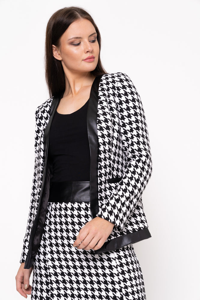 Modest Houndstooth Jacket In Black And White Long sleeve with Binding