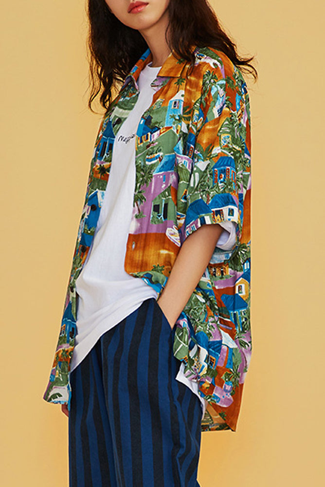 MEGAPHONE Hawaiian Short-Sleeve Shirt Modest Oversized Shirt with Floral Prints in Rayon