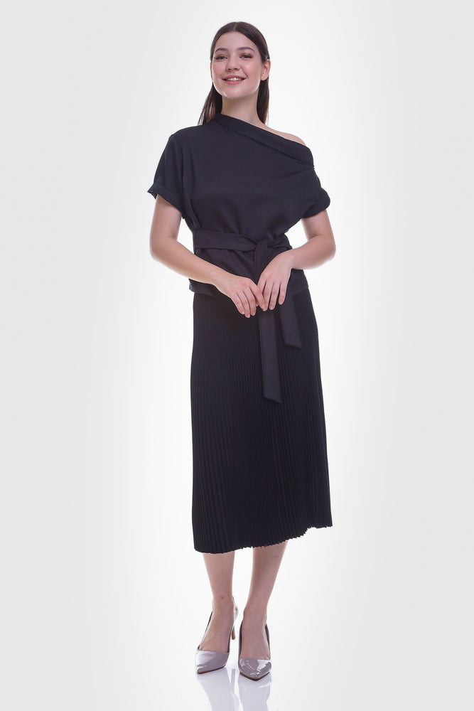 módni collect Sable Pleated Skirt Black Modest Below Knee Length Midi 