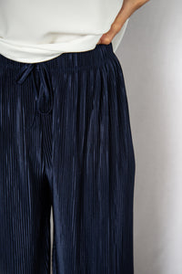 MODZ Navy Loose Pleated Pants Modest Wide Trousers With Pleats Elastic Waistband in Lightweight Polyester