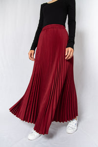 MODZ Red Loose Pleated Maxi Skirt Modest Ankle-Length Long Skirt With Flowy Pleats Elastic Waistband in Polyester