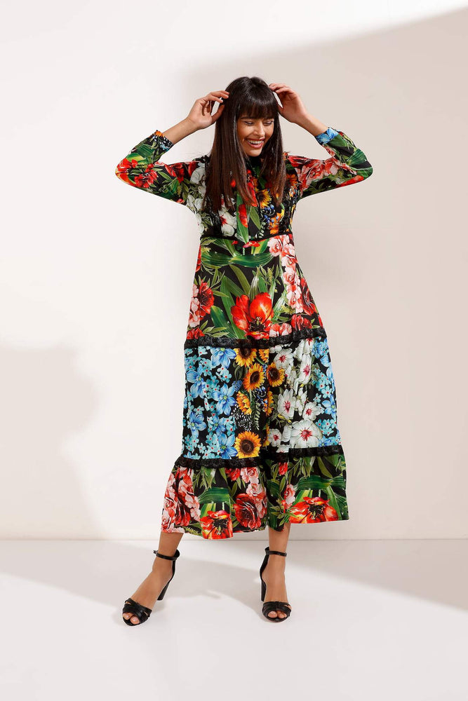 Store WF Multi-Colour Floral Pattern Maxi Dress Modest Loose Fitting Dress with Long Sleeves in Colourful Floral Prints in 100% Polyester
