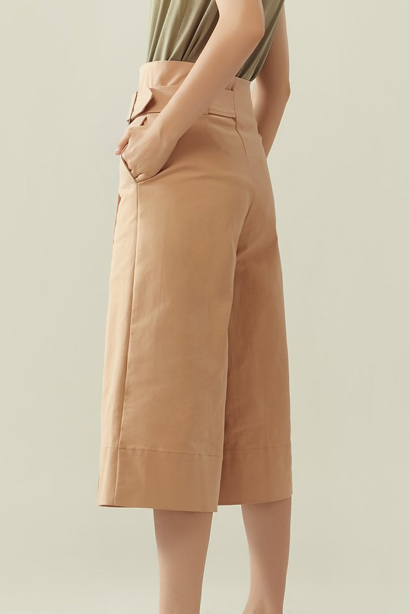 r y e Asymmetrical Wrap Buckled Pants in Pale Orange Modest Loose Skirt-Like Knee-Length Trousers With Pockets, Buckle